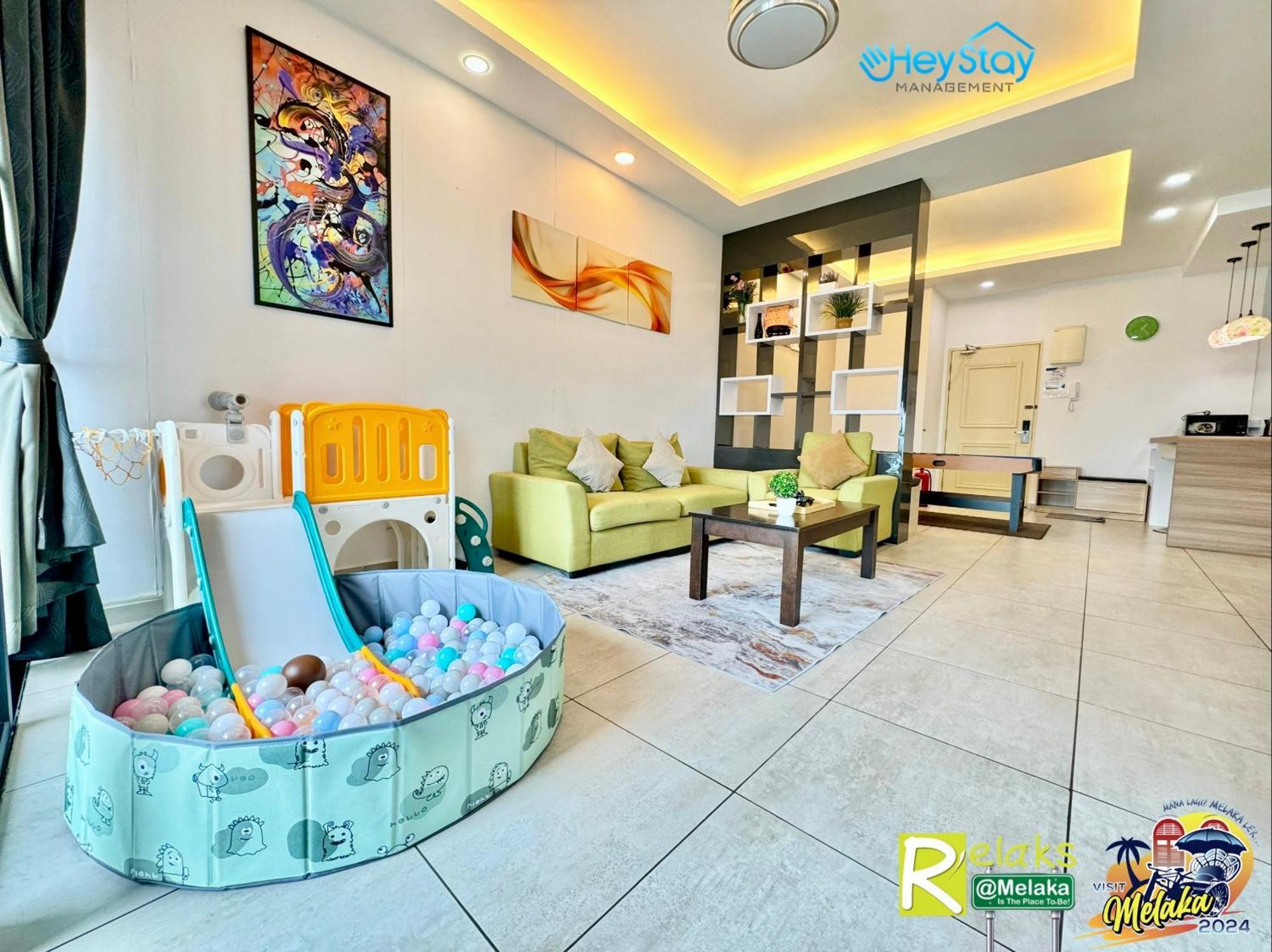 Atlantis Residences Melaka By Heystay Management Esterno foto
