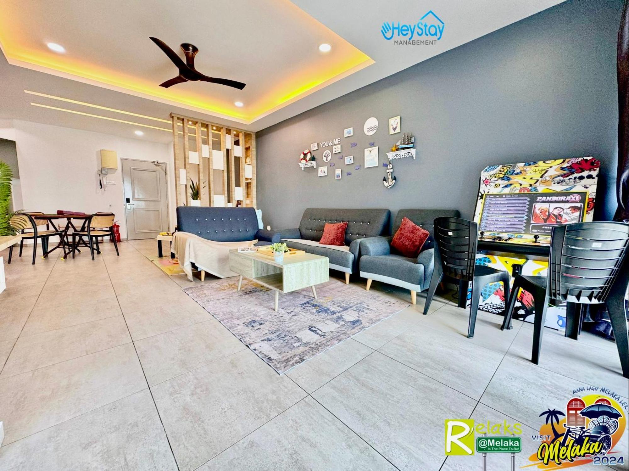 Atlantis Residences Melaka By Heystay Management Esterno foto