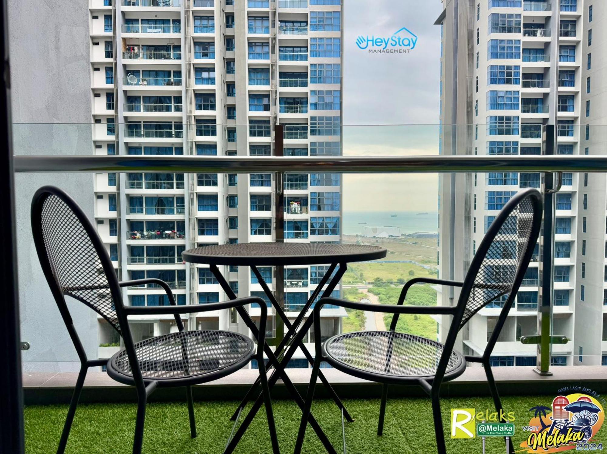 Atlantis Residences Melaka By Heystay Management Esterno foto