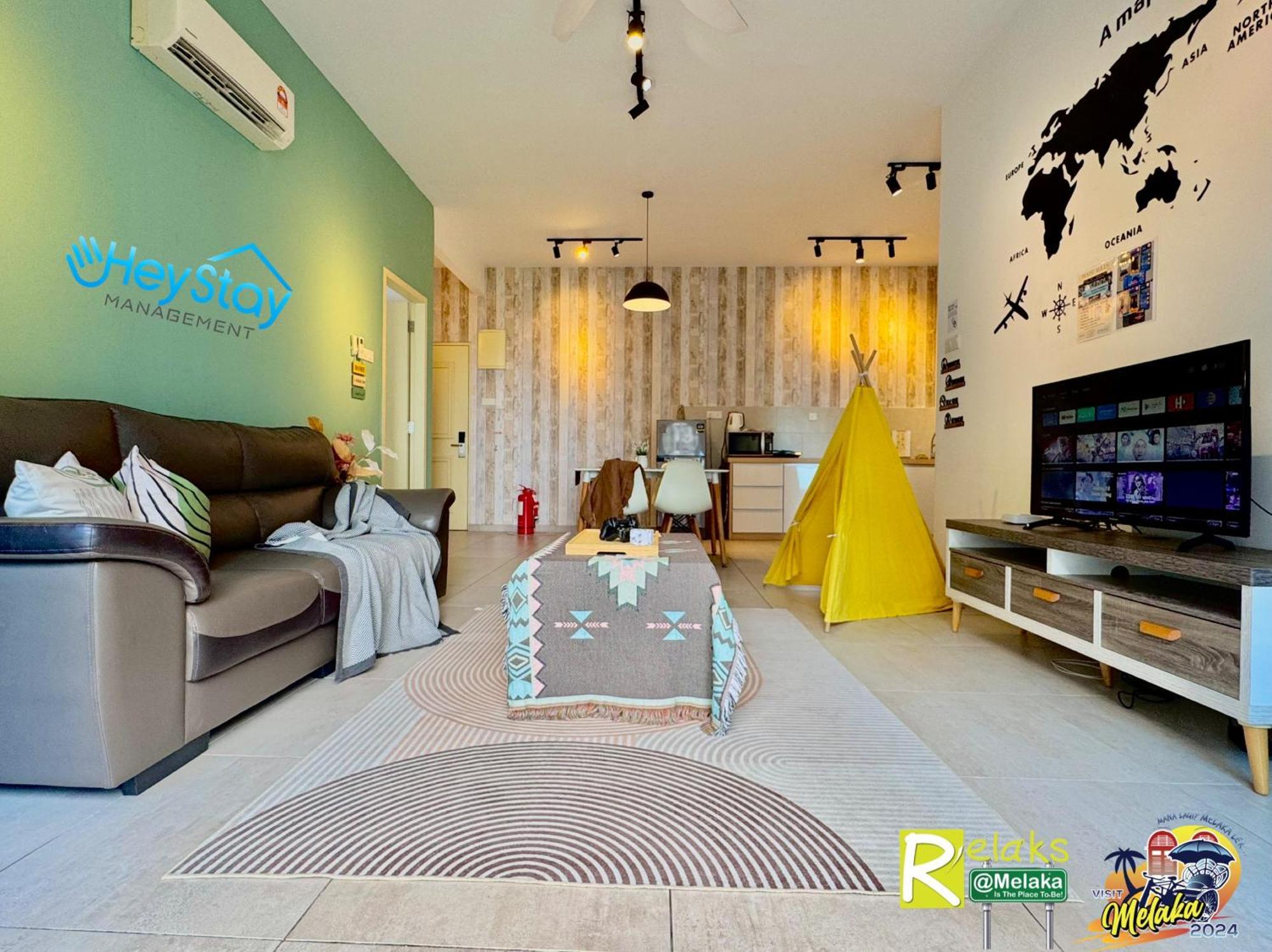 Atlantis Residences Melaka By Heystay Management Esterno foto